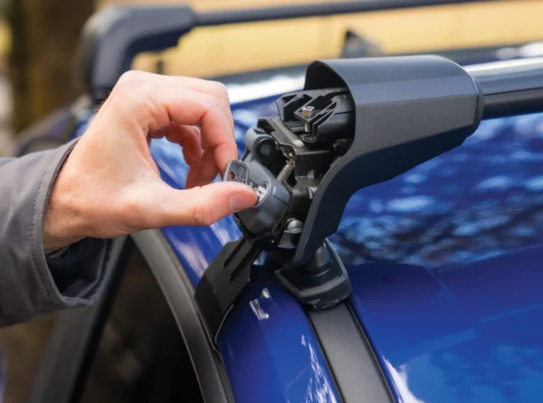 yakima roof racks BaseLine FX Integrated Crossbar - Image 3